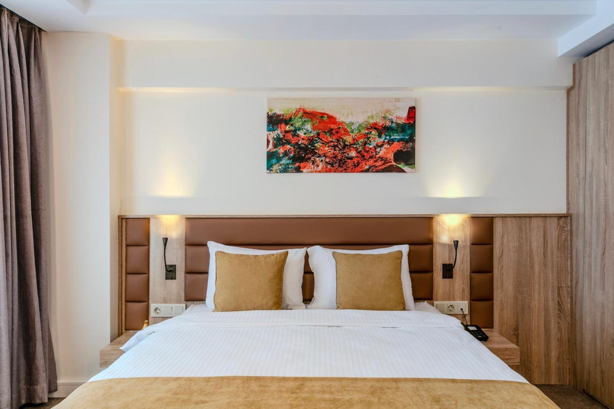 Roys Hotel & Suites Стамбул Экстерьер фото