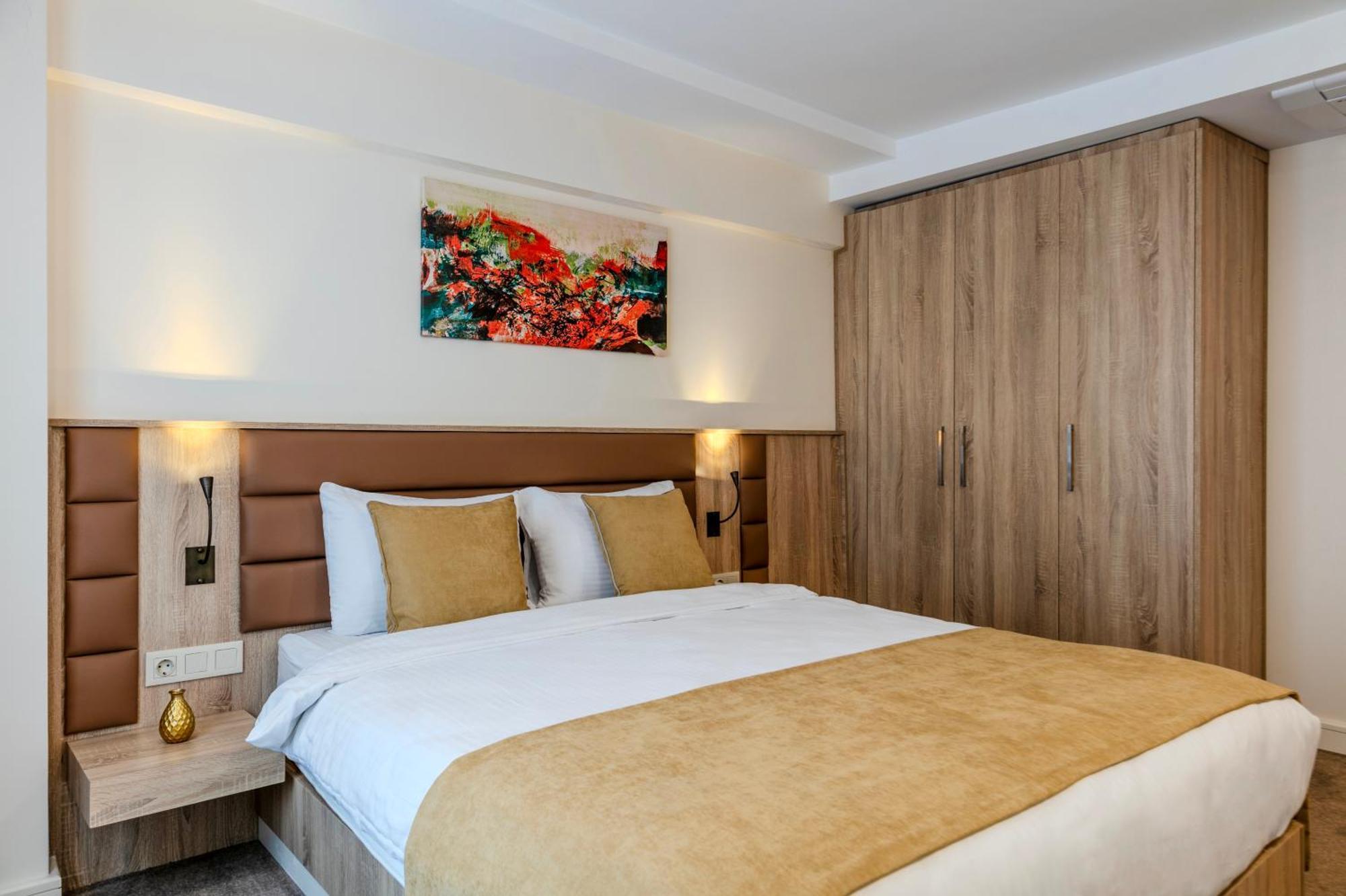 Roys Hotel & Suites Стамбул Экстерьер фото