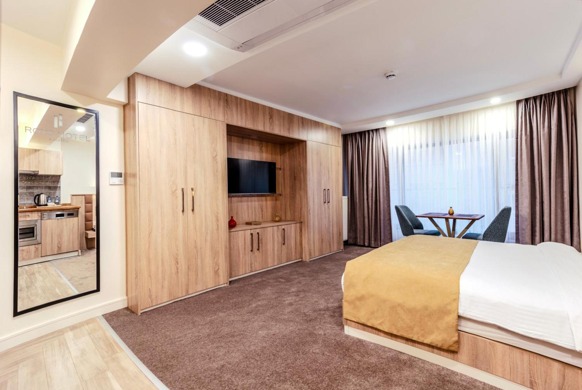 Roys Hotel & Suites Стамбул Экстерьер фото