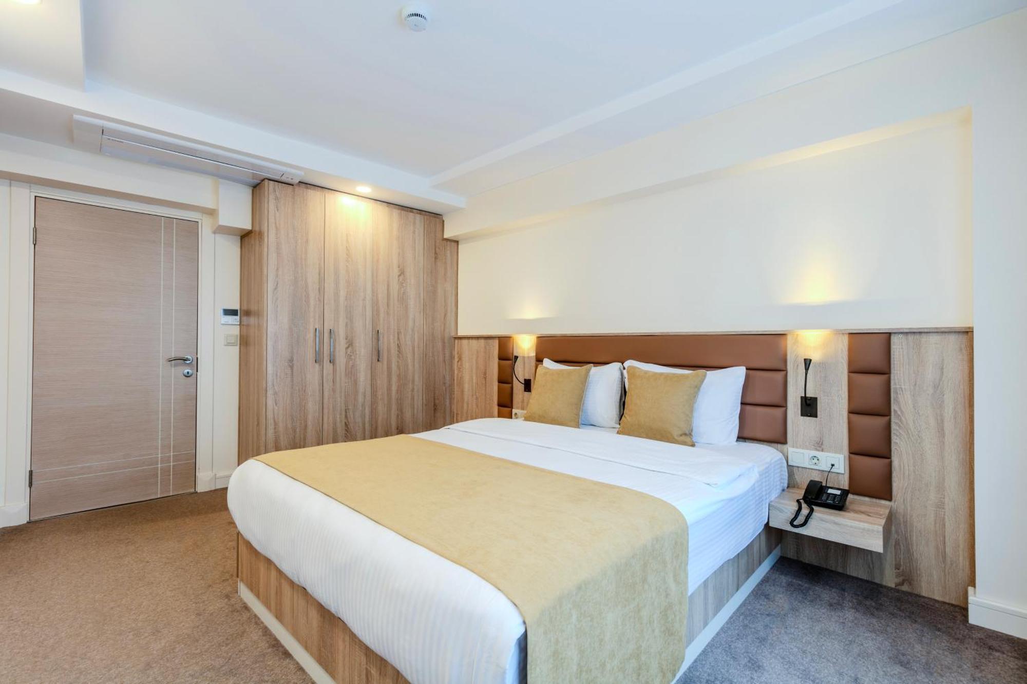 Roys Hotel & Suites Стамбул Экстерьер фото