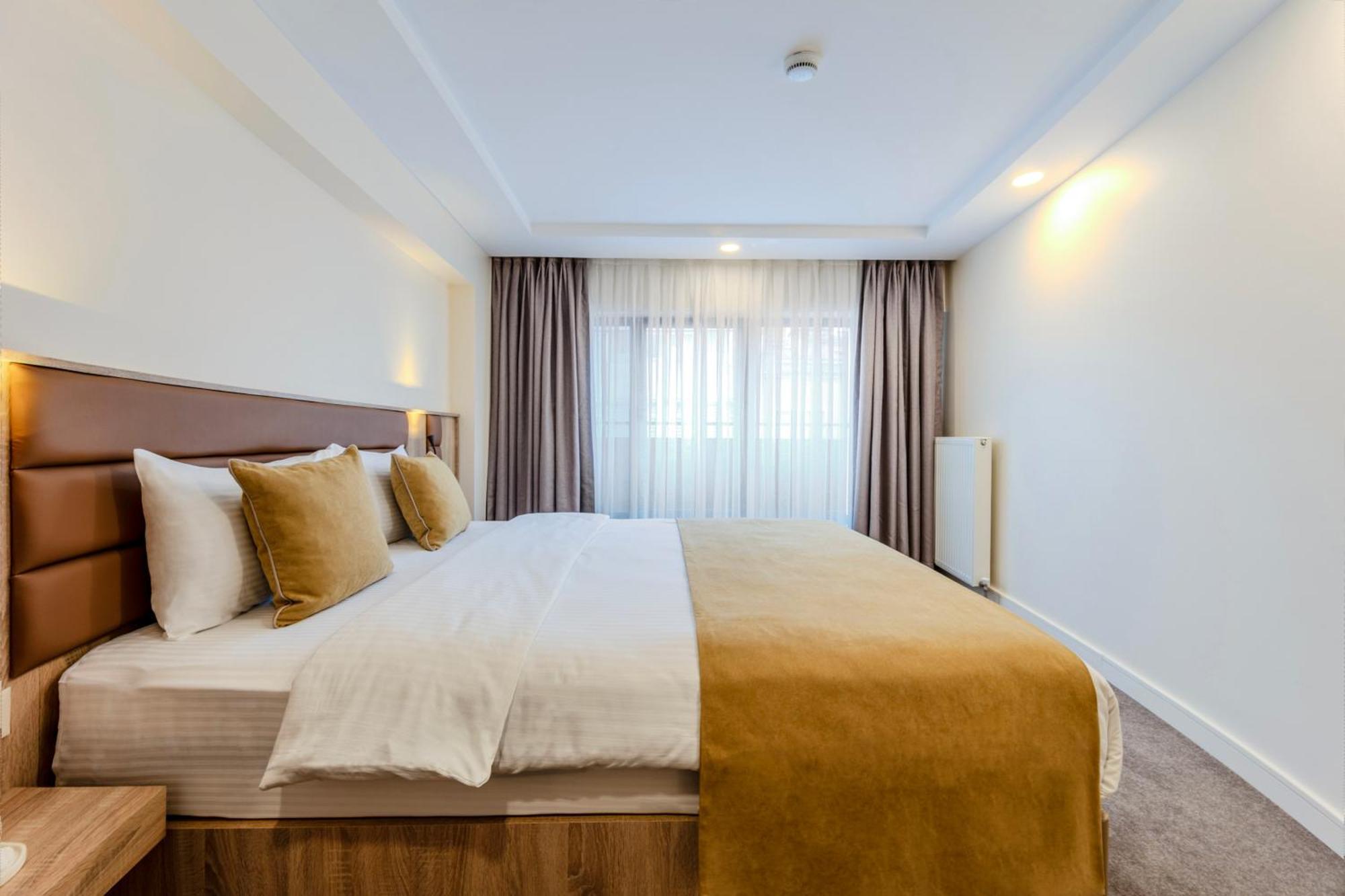 Roys Hotel & Suites Стамбул Экстерьер фото