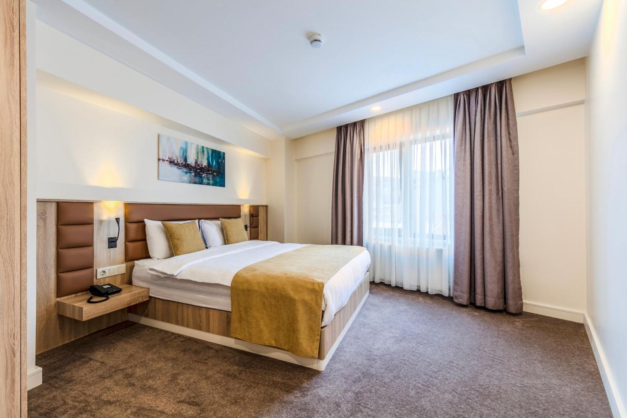 Roys Hotel & Suites Стамбул Экстерьер фото