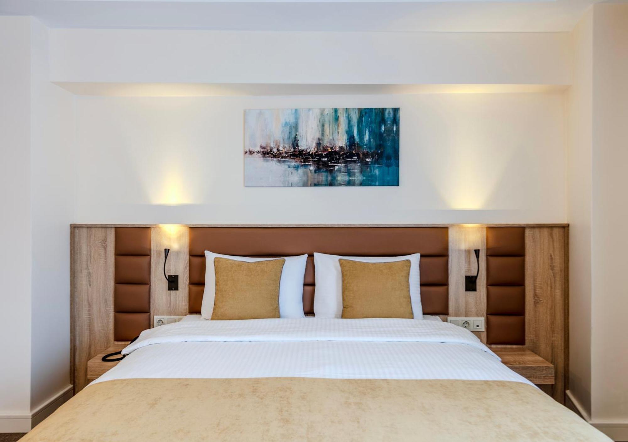 Roys Hotel & Suites Стамбул Экстерьер фото